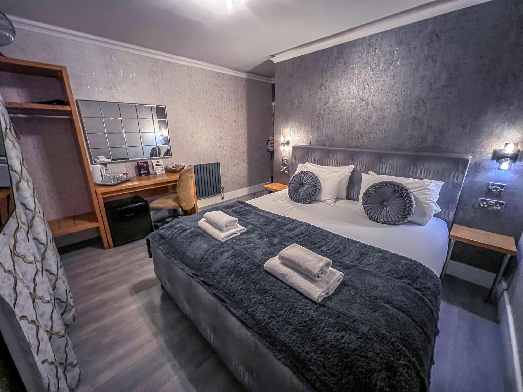 Hotel Quayside & Bar Boston