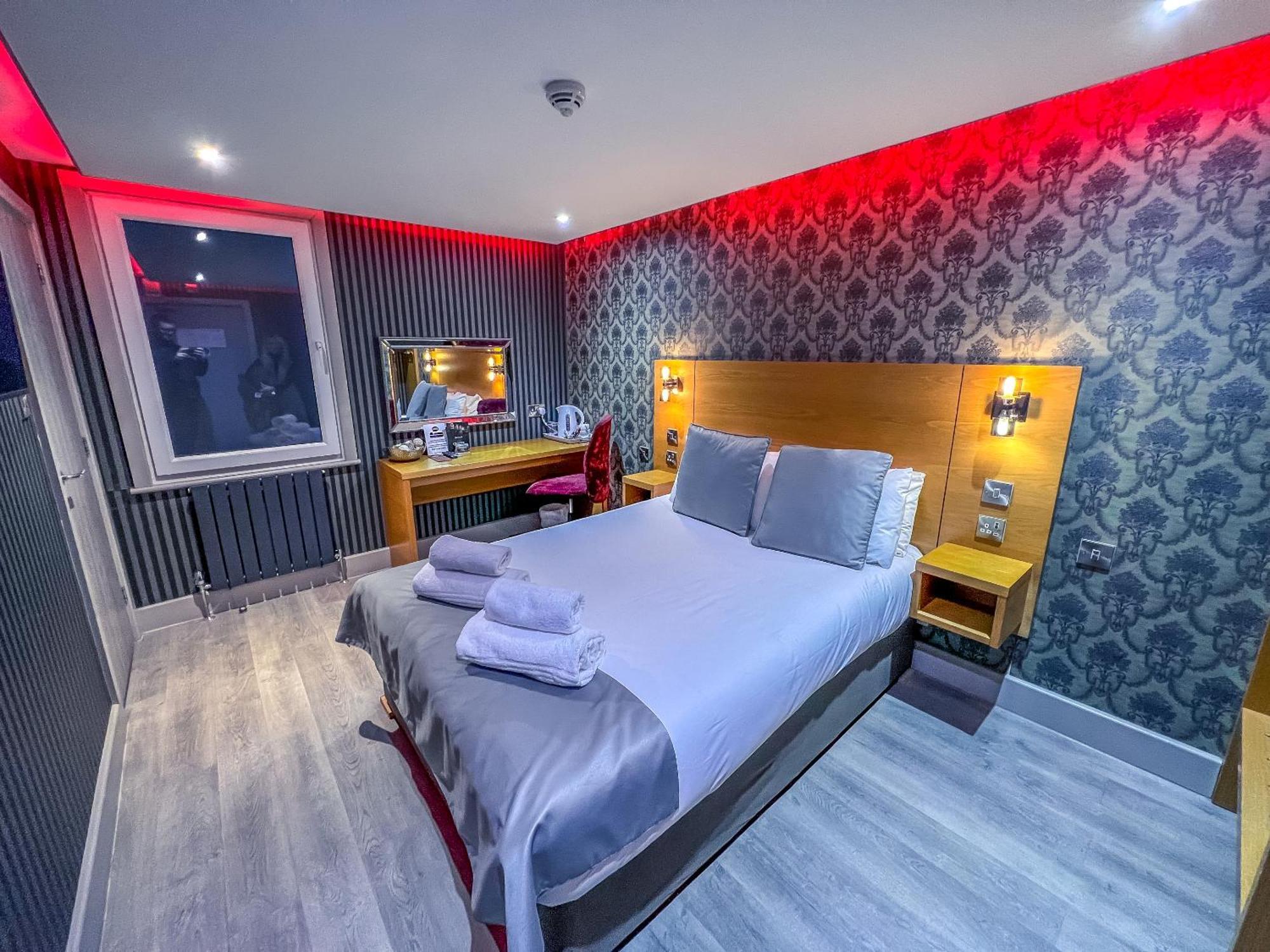Quayside Hotel&bar Hotel