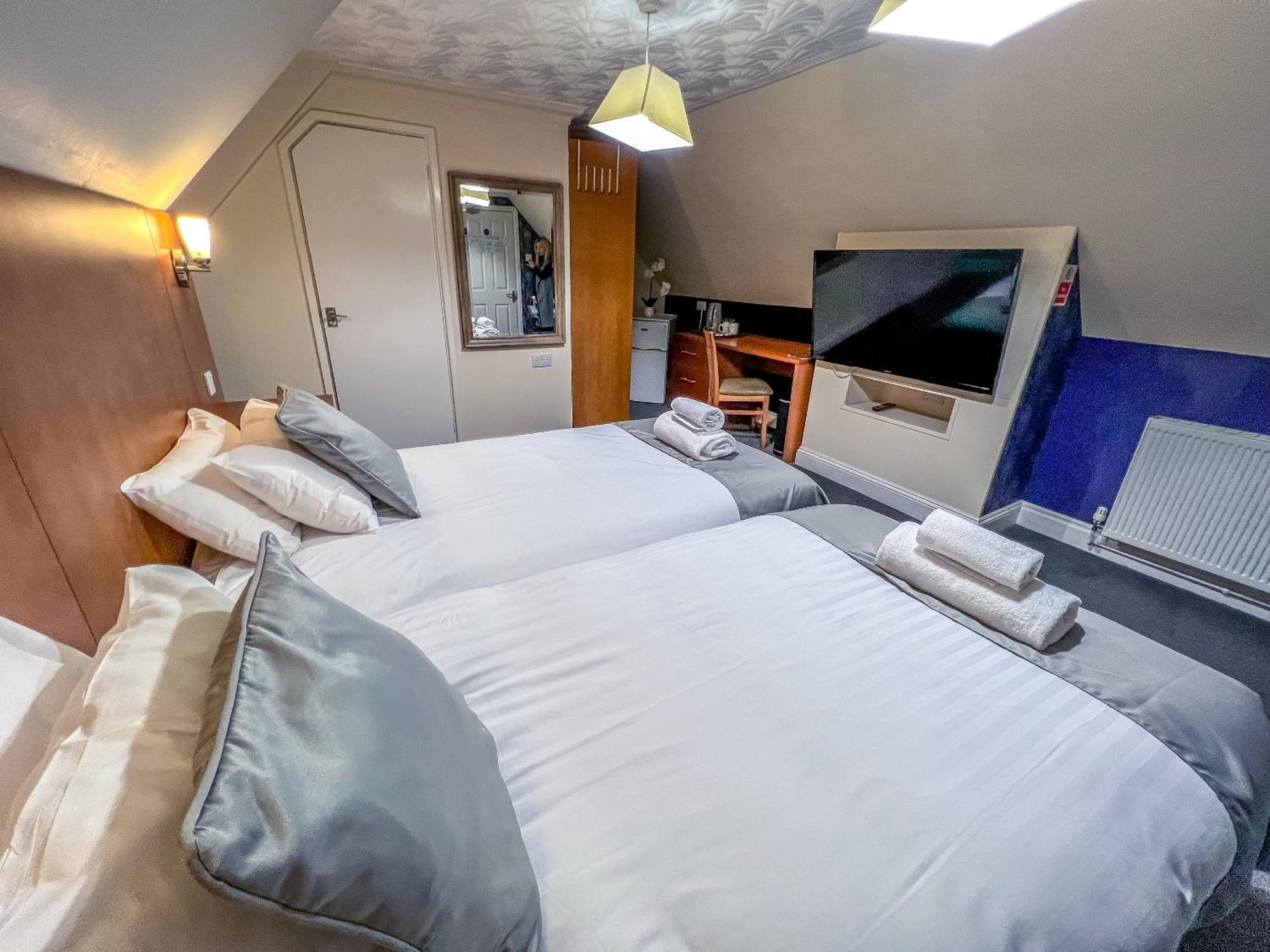 Hotel Quayside Hotel&bar 4*