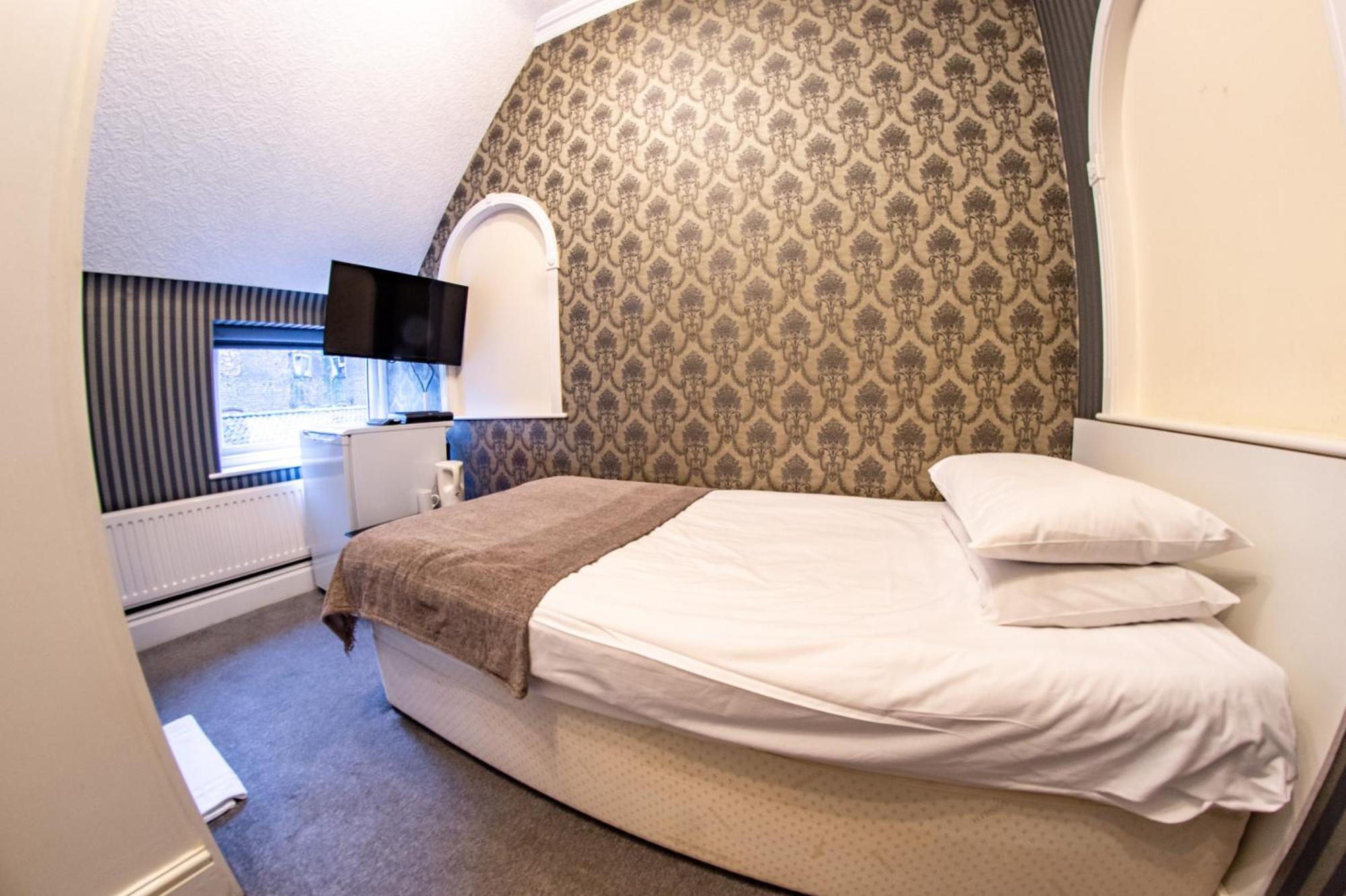Hotel Quayside & Bar